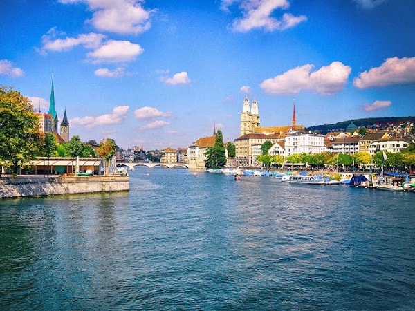 Các điểm du lịch nổi tiếng nhất ở Zurich đẹp, đông khách. Du lịch Zurich nên đi đâu? Những điểm tham quan không thể bỏ lỡ ở Zurich