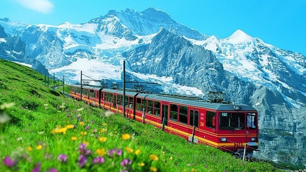 Kinh nghiệm du lịch Lucerne thành phố trên đỉnh núi An-Pơ. Hướng dẫn đi lại, điểm tham quan, trò chơi, nhà nghỉ ở Lucerne, Thụy Sĩ
