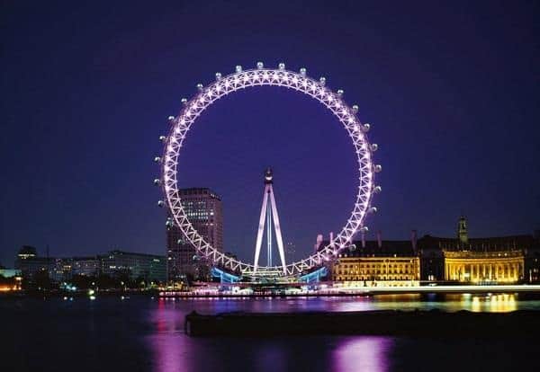 Những điểm du lịch nổi tiếng nhất ở London không thể bỏ qua. Du lịch London nên đi đâu? Các điểm tham quan đẹp nhất ở London.
