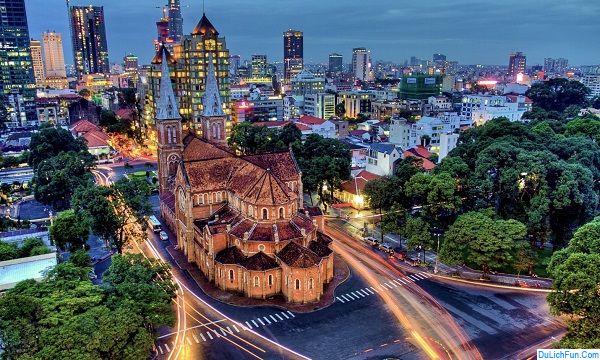 Những điều cần lưu ý khi đến Sài Gòn du lịch cực quan trọng. Du lịch Sài Gòn cần nhớ điều gì? Lưu ý quan trọng khi tới Sài Gòn.