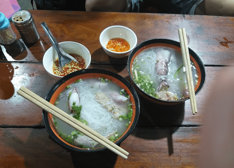 Kinh nghiệm ăn uống khi du lịch Phú Quốc. Bún quậy Kiến Xây