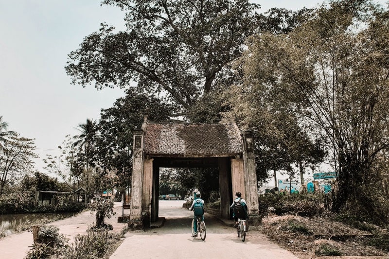 Địa điểm du lịch gần Hà Nội, làng cổ Đường Lâm