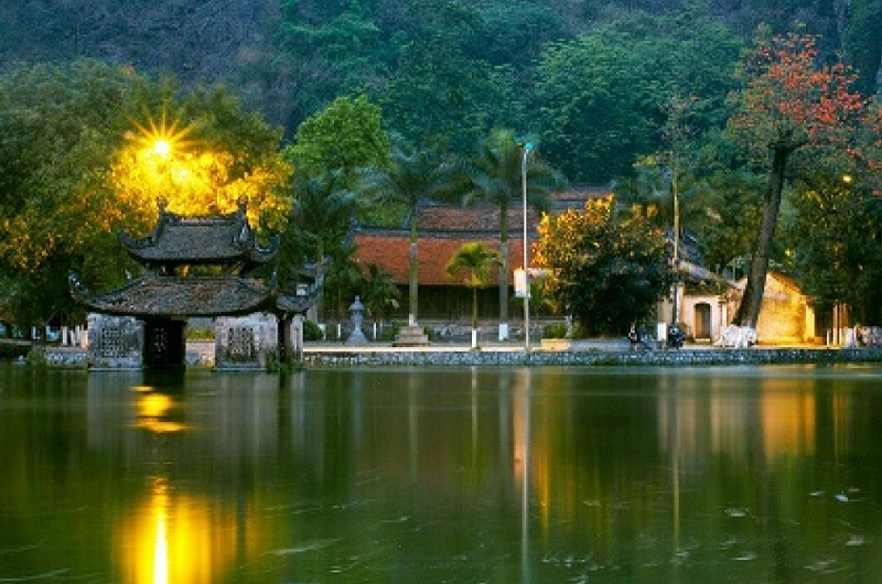 Địa điểm tham quan, du lịch ở Hà Nội. Chùa Thầy