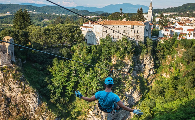 Địa điểm du lịch một mình hấp dẫn nhất. Slovenia