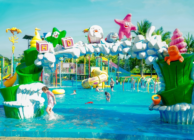 Các công viên nước nổi tiếng ở Hà Nội. Công viên biển Baara Land