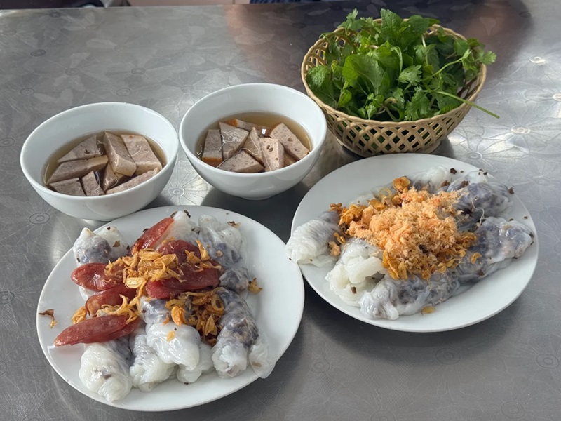 Quán bánh cuốn ở Hà Nội. Ăn bánh cuốn quán nào ngon ở Hà Nội