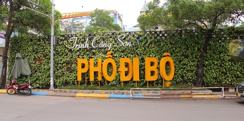 Địa điểm đi chơi một mình ở Hà Nội. Ở Hà Nội nên đi đâu chơi một mình