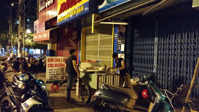 Quán ăn đêm ở Nha Trang. Quán ăn đêm ngon rẻ ở Nha Trang