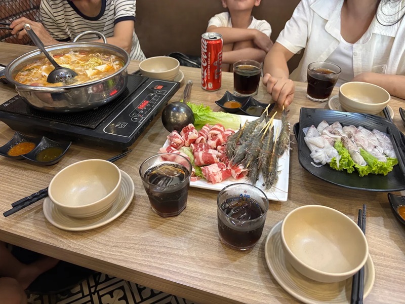 Quán lẩu ngon ở Hạ Long. Quán lẩu nổi tiếng ở Hạ Long