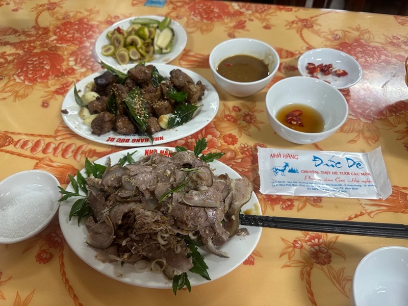 Quán ăn trưa ở Ninh Bình. Quán ăn trưa ngon rẻ ở Ninh Bình.