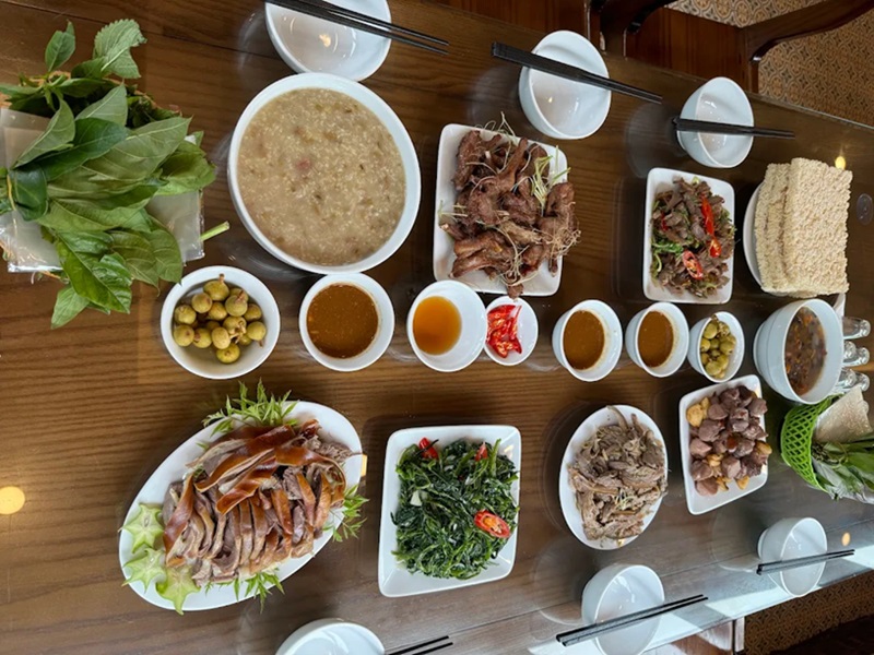 Quán ăn trưa ở Ninh Bình. Quán ăn trưa ngon rẻ ở Ninh Bình.