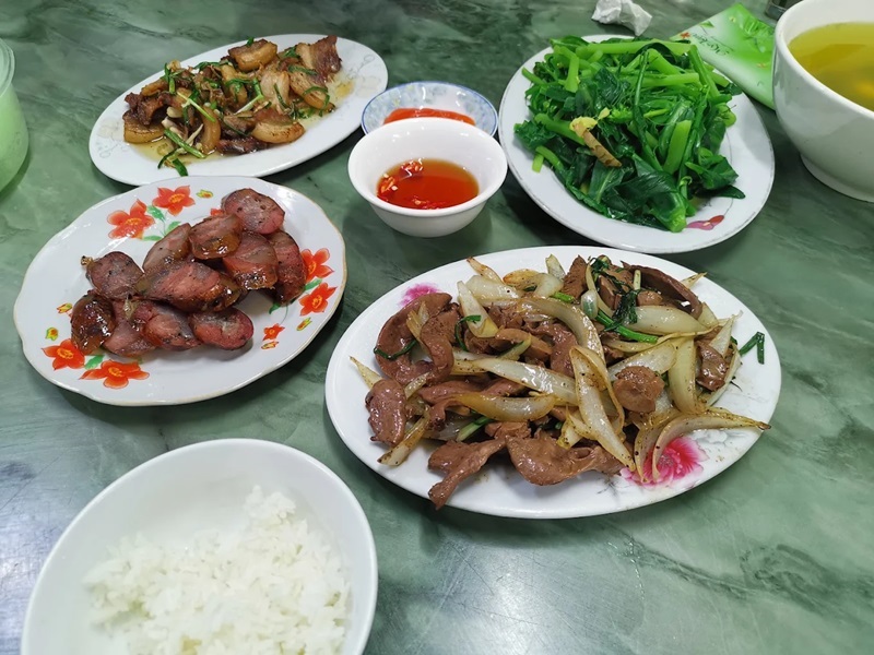 Quán ăn ngon ở Quản Bạ Hà Giang. Địa chỉ ăn ngon ở Quản Bạ, Hà Giang