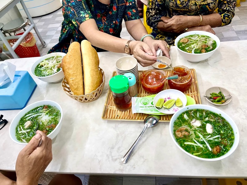 Quán bánh canh ở Nha Trang. Địa chỉ ăn bánh canh ở Nha Trang