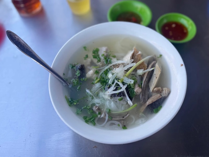 Quán bánh canh ở Nha Trang. Ăn bánh canh quán nào ngon ở Nha Trang