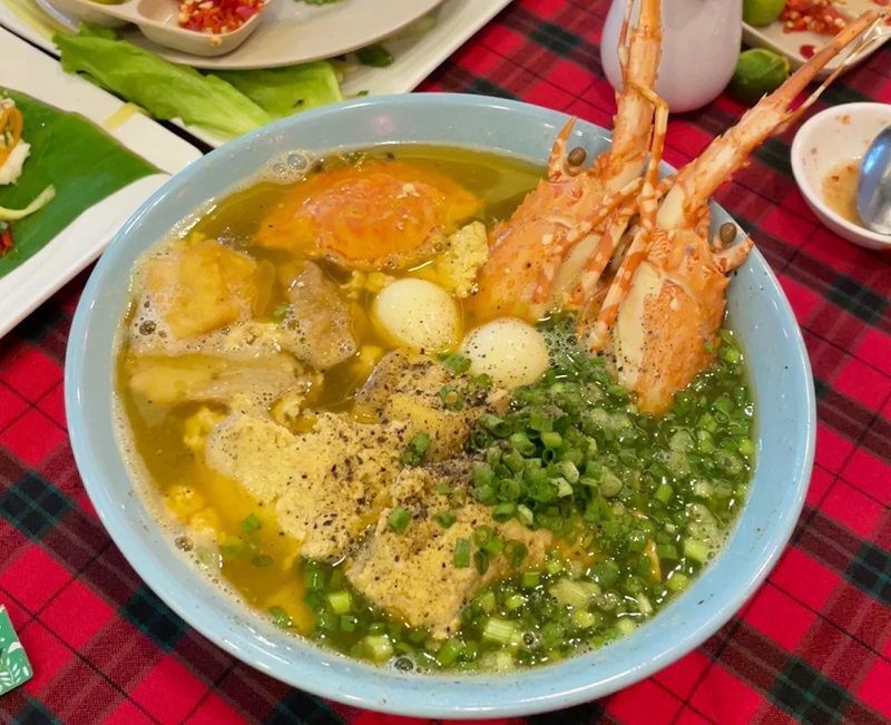 Quán bánh canh ở Nha Trang. Địa chỉ ăn bánh canh uy tín ở Nha Trang