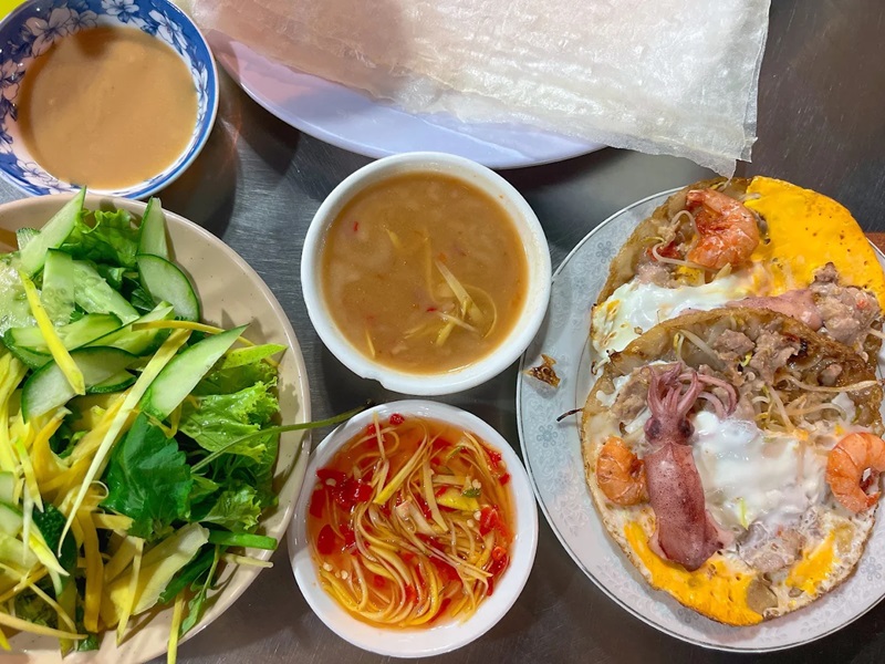 Quán bánh xèo tôm nhảy ở Quy Nhơn. Quán bánh xèo giá rẻ ở Quy Nhơn